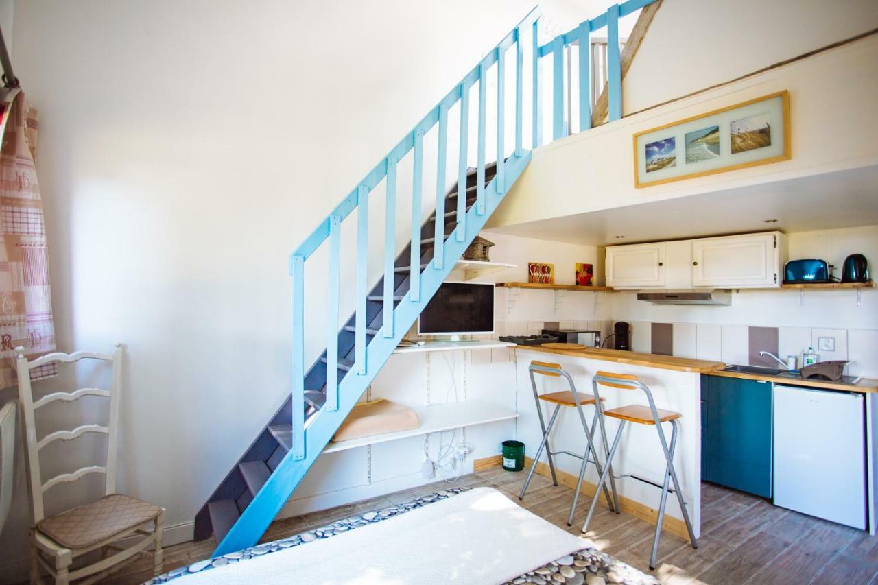 Ma Maison De Poupee Honfleur Kültér fotó